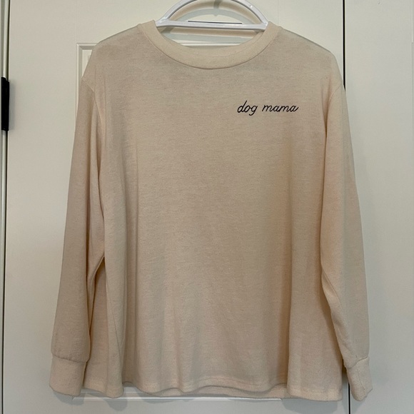 Sadie & Sage Tops - Dog Momma Sweater